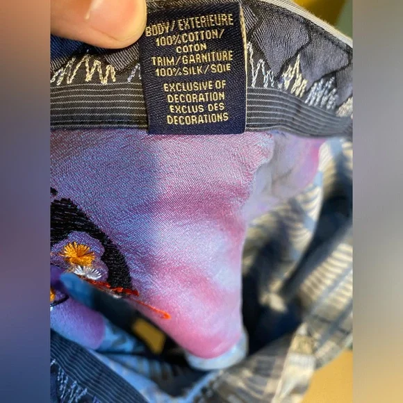 Robert Graham Purple and Blue Embroidered Shirt men’s Medium - Picture 7 of 8